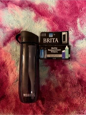 Brita Black Filter Bottle with Replacement Filter
